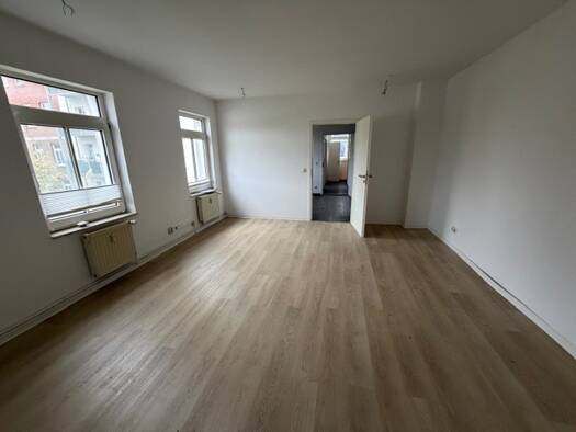 Wohnung zur Miete 531 € 3 Zimmer 59 m² 1. Geschoss frei ab sofort Werdervorstadt Schwerin 19055