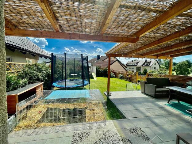 Einfamilienhaus zum Kauf 699.500 € 10 Zimmer 253 m² 1.065 m² Grundstück frei ab 01.09.2026 Etzelskirchen Höchstadt a.d.Aisch 91315