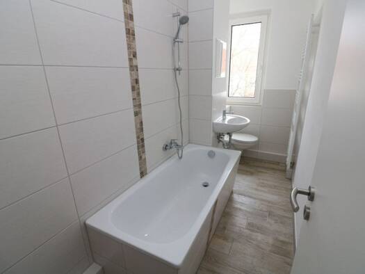 Wohnung zur Miete 469 € 4 Zimmer 67,5 m² 3. Geschoss Franz-Kögler-Ring 11 Freiberg Freiberg 09599