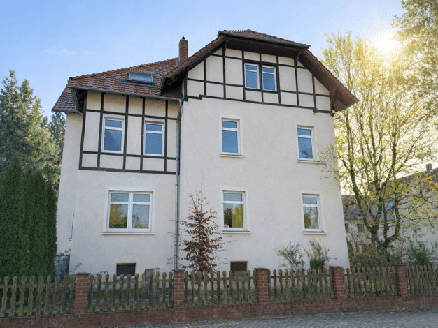 Einfamilienhaus zum Kauf 350.000 € 11 Zimmer 260 m² 750 m² Grundstück Lobstädt Neukieritzsch 04575