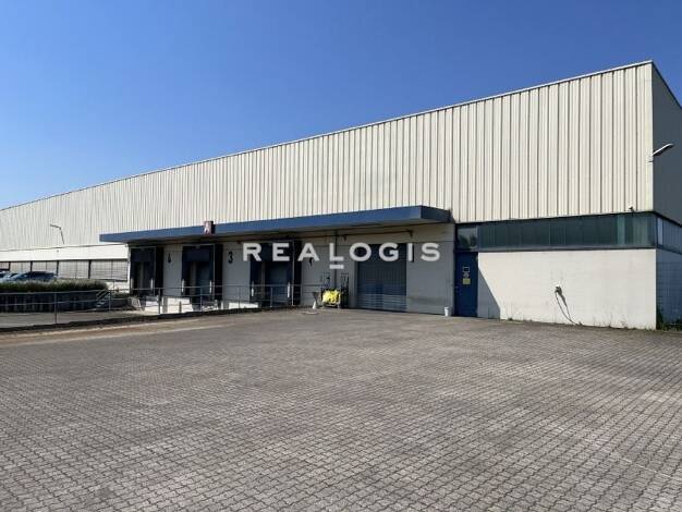 Halle/Industriefläche zur Miete 8.100 m² Lagerfläche teilbar ab 3.600 m² Britz Neukölln 12359