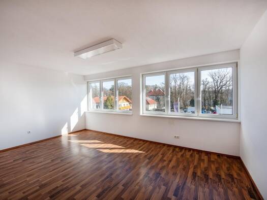 Bürofläche zur Miete 980 € 4,5 Zimmer 100,9 m² Bürofläche Oberweis 4664