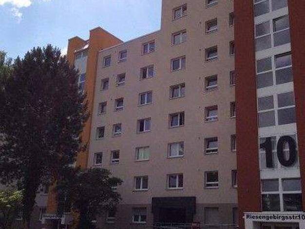 Wohnung zur Miete 1.012 € 4 Zimmer 85,8 m² 8. Geschoss frei ab 11.04.2026 Riesengebirgsstr. 10 Tannenbusch Bonn 53119