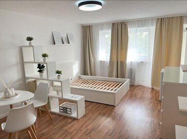 Wohnung zur Miete 850 € 1 Zimmer 30 m² 4. Geschoss Dornierstraße Mittlerer Westen Regensburg 93049