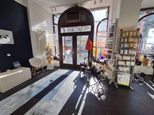 Laden zum Kauf 499.900 € 7 Zimmer 193 m² Verkaufsfläche Steglitz Steglitz-Zehlendorf 12165