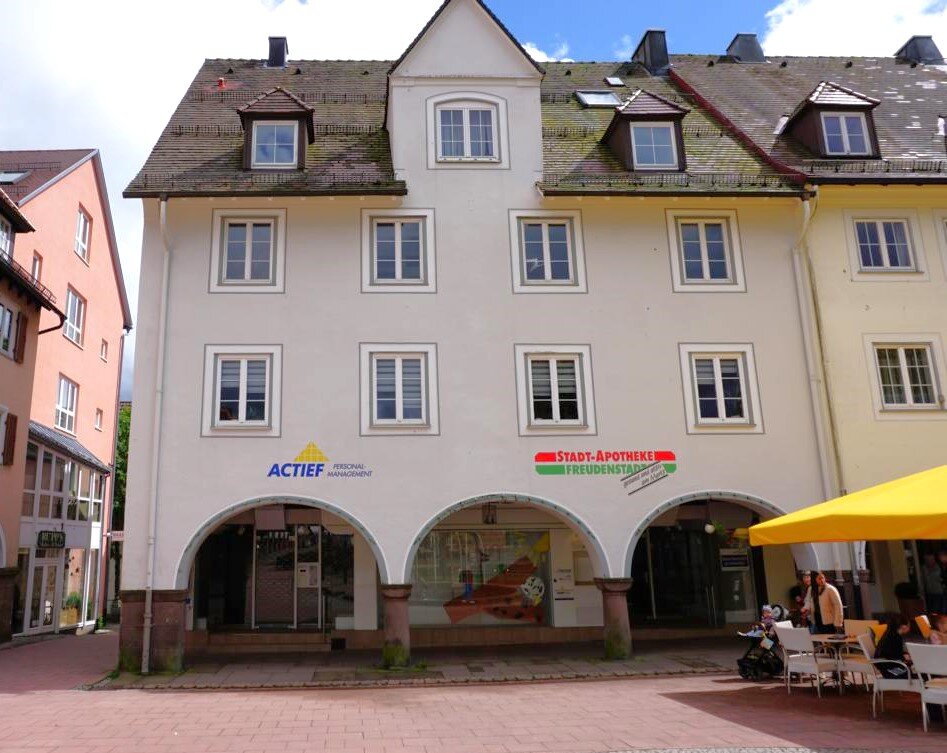 Laden zur Miete 1.980 € 1 Zimmer 132 m²<br/>Verkaufsfläche Freudenstadt Freudenstadt 72250