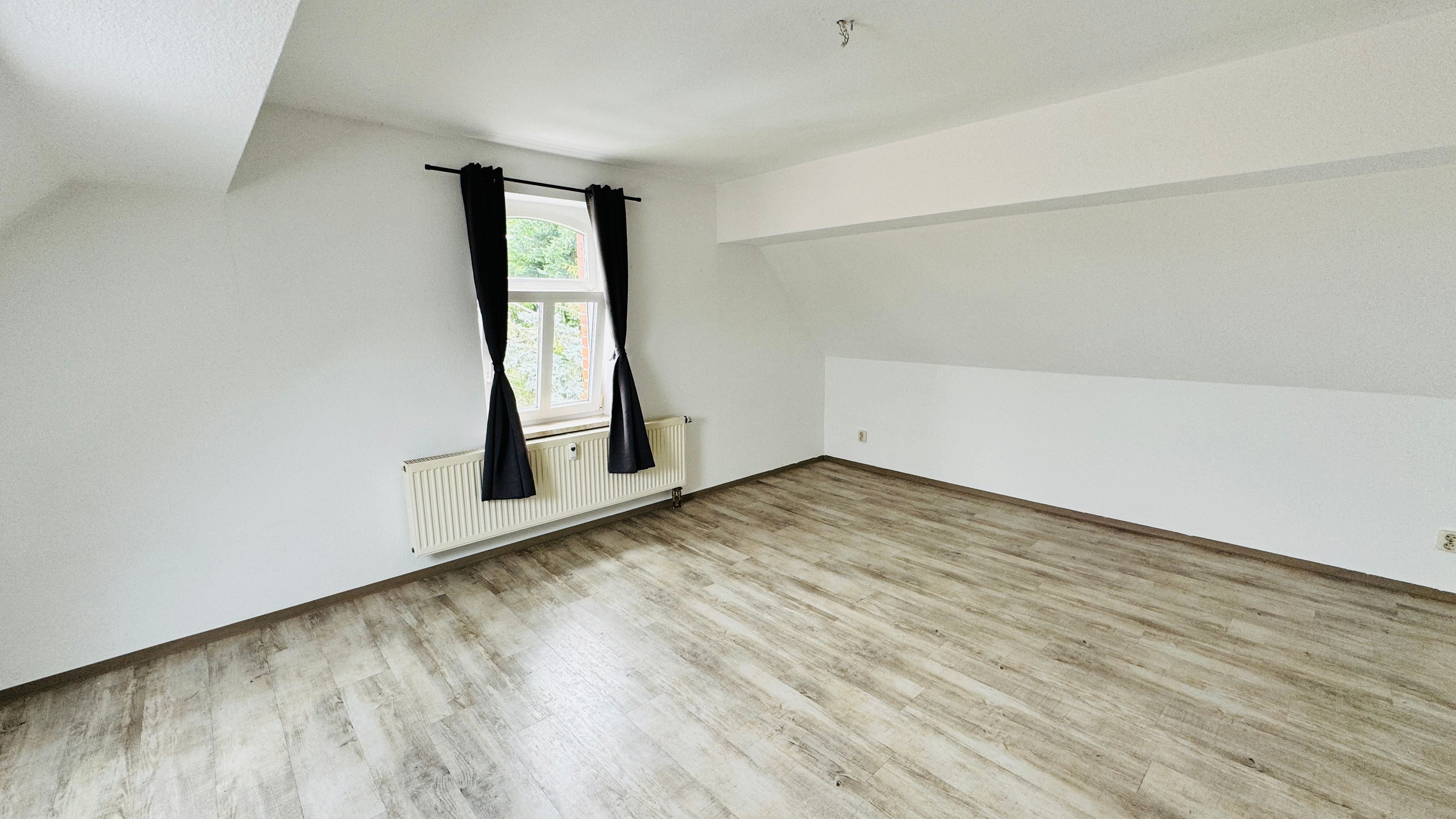 Wohnung zur Miete 210 € 1 Zimmer 30 m²<br/>Wohnfläche 2.<br/>Geschoss Schleizer Str. 25 Wernburg Wernburg 07381