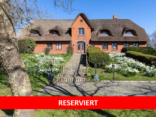 Herrenhaus zum Kauf 995.000 € 11 Zimmer 500 m² 9.665 m² Grundstück Liliencronweg 23 Pellworm 25849