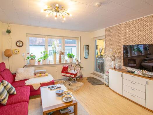 Wohnung zum Kauf 199.000 € 2 Zimmer 53 m² 1. Geschoss Sersheim 74372