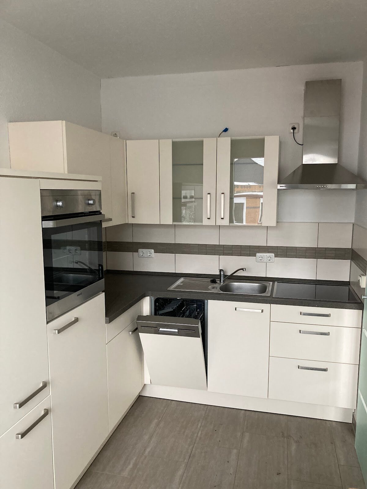 Wohnung zur Miete 415 € 3 Zimmer 68,1 m²<br/>Wohnfläche 5.<br/>Geschoss Richterstraße 4 Südbahnhof / Reichsstraße Gera 07545