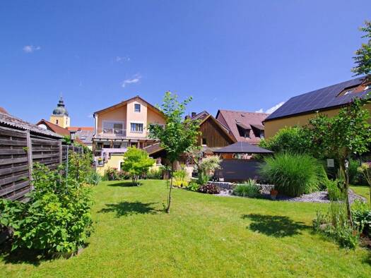 Mehrfamilienhaus zum Kauf 579.000 € 10 Zimmer 330 m² 627 m² Grundstück Beratzhausen 93176