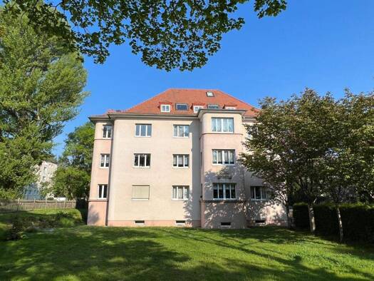 Wohnung zur Miete 699 € 2 Zimmer 68 m² 1. Geschoss frei ab sofort Südvorstadt-West Dresden 01187