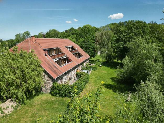 Wohnung zum Kauf 299.000 € 5 Zimmer 178,9 m² 1. Geschoss Moeckow Karlsburg 17495