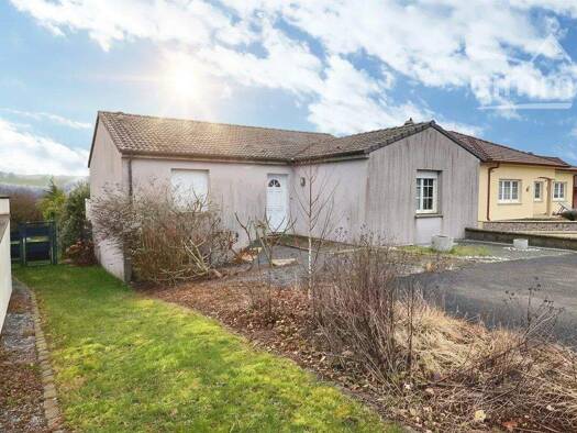 Einfamilienhaus zum Kauf 209.000 € 6 Zimmer 185,3 m² 842 m² Grundstück Folkling 57600