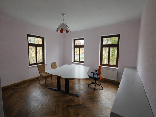 Mehrfamilienhaus zum Kauf 369.000 € 7 Zimmer 305 m² 890 m² Grundstück Altenburg Thüringen - Altenburg 04600