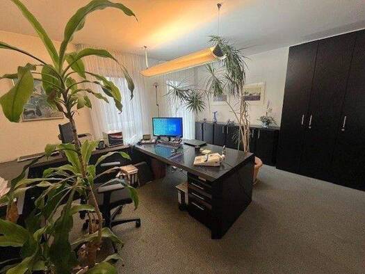 Bürofläche zur Miete 1.700 € 5 Zimmer 169,1 m² Bürofläche teilbar ab 169,1 m² Deizisau 73779