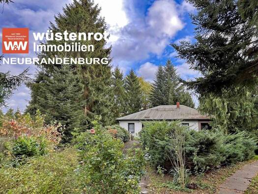 Einfamilienhaus zum Kauf 165.000 € 4 Zimmer 100 m² 3.905 m² Grundstück Dargun 17159