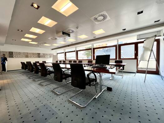 Bürofläche zur Miete 10 Zimmer Landeck 6500