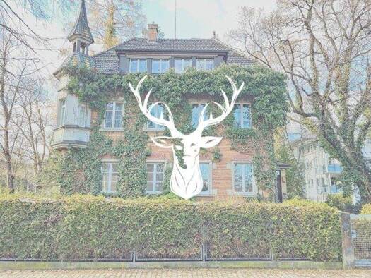 Villa zum Kauf 1.200.000 € 9 Zimmer 270 m² 1.560 m² Grundstück frei ab sofort Villingen Villingen-Schwenningen 78048