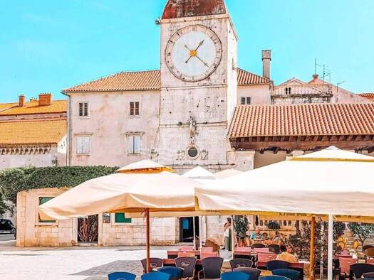 Wohnung zum Kauf 389.656 € 4 Zimmer 90 m² Geschoss 2/4 Trogir Trogir 21220