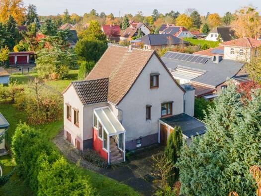 Einfamilienhaus zum Kauf 400.000 € 3 Zimmer 78,5 m² 1.022 m² Grundstück Neuenhagen 15366