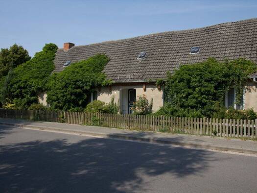 Mehrfamilienhaus zum Kauf 160.000 € 6 Zimmer 174 m² 1.668 m² Grundstück Neuendorf Pokrent 19205