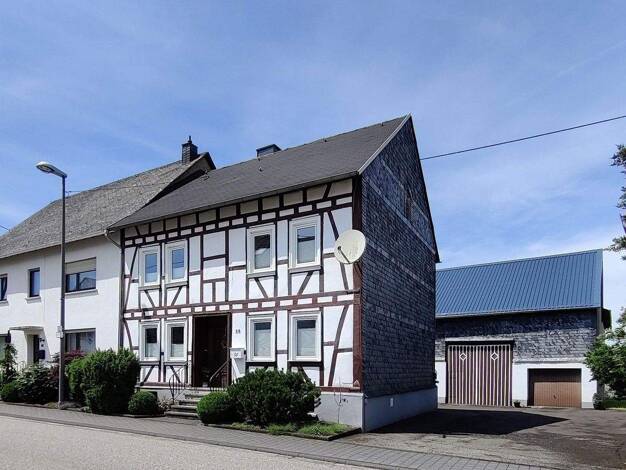 Bauernhaus zum Kauf provisionsfrei 585.000 € 14 Zimmer 280 m² 4.650 m² Grundstück Peterswald Peterswald-Löffelscheid 56858