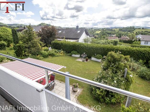 Einfamilienhaus zum Kauf 8 Zimmer 218 m² 716 m² Grundstück Unterbrüden Auenwald 71549