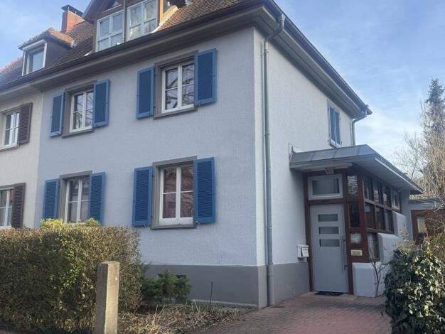 Einfamilienhaus zum Kauf 1.200.000 € 7,5 Zimmer 467 m² Grundstück Waldsee Freiburg 79117