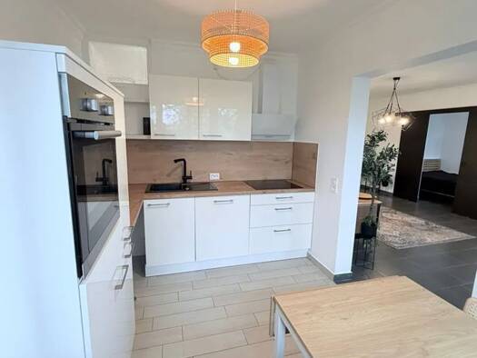 Wohnung zur Miete 547 € 2 Zimmer 47 m² Geschoss 1/2 frei ab 30.07.2026 Galgenberg Regensburg 93053