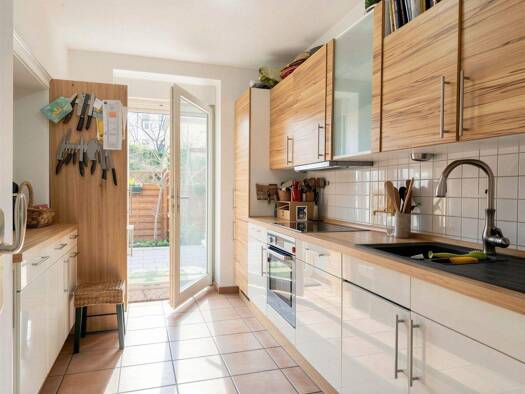 Terrassenwohnung zum Kauf 470.000 € 3 Zimmer 122,9 m² EG Südvorstadt Leipzig 04275