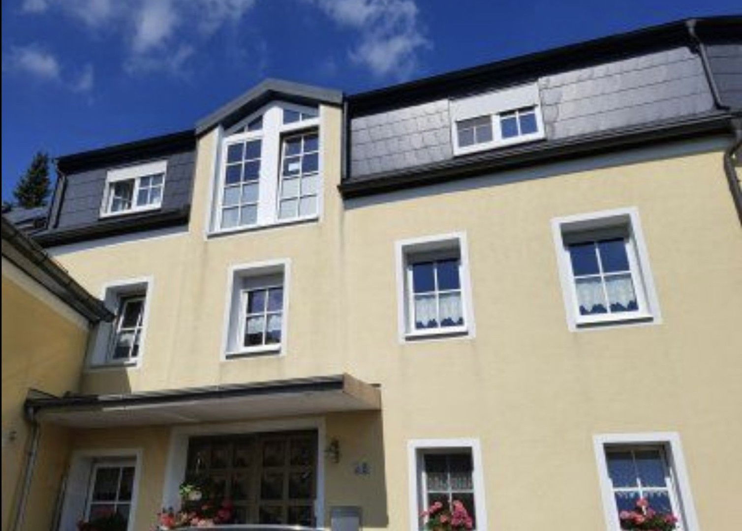 Mehrfamilienhaus zum Kauf provisionsfrei 330.000 € 14 Zimmer 510 m²<br/>Wohnfläche 624 m²<br/>Grundstück Bahnhofs- und Bismarckviertel Augsburg 86159