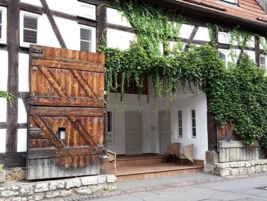 Wohnung zur Miete 540 € 1 Zimmer 61 m² EG Mittlere Straße 16 Dettingen unter Teck 73265