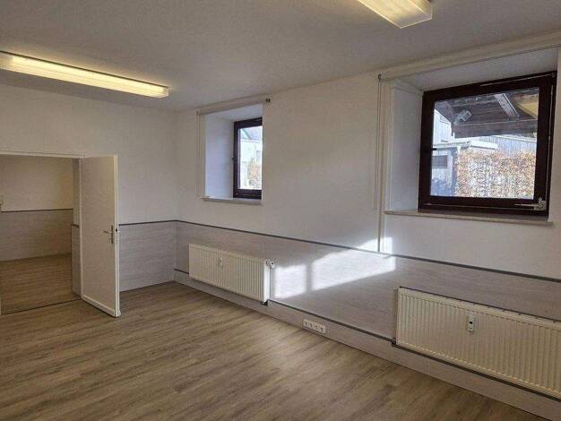 Bürofläche zur Miete provisionsfrei 650 € 38 m² Bürofläche Söcking Starnberg 82319