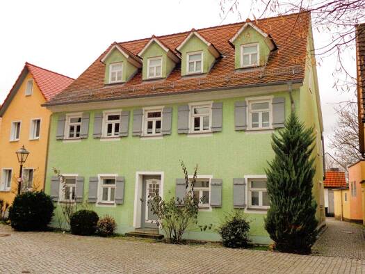 Wohnung zum Kauf 140.000 € 2 Zimmer 45 m² Geschoss EG/2 frei ab sofort Kapellenplatz 6 Ebermannstadt 91320