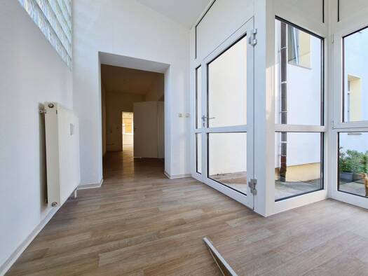 Wohnung zur Miete 715 € 4 Zimmer 150 m² EG Köthen Köthen (Anhalt) 06366