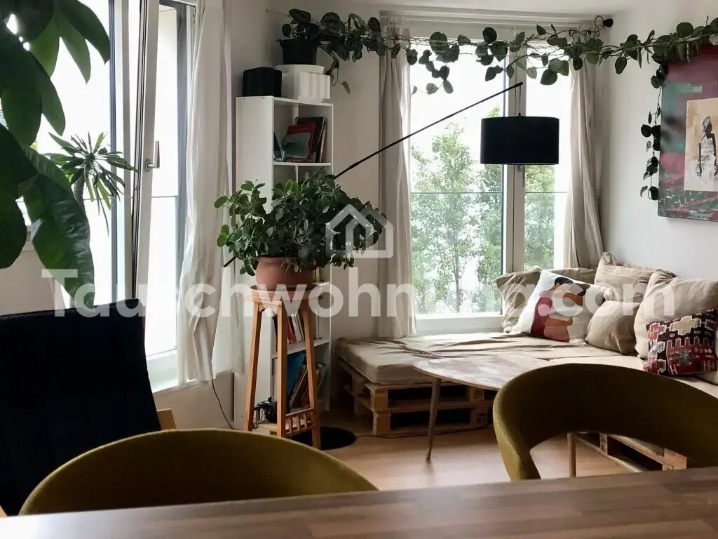 Wohnung zur Miete Tauschwohnung 800 € 1,5 Zimmer 50 m²<br/>Wohnfläche 2.<br/>Geschoss Altstadt - Ring Freiburg im Breisgau 79098