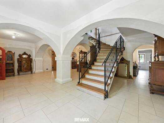 Villa zum Kauf 1.420.000 € 13,5 Zimmer 500 m² 2.548 m² Grundstück Nappersdorf-Kammersdorf 2033