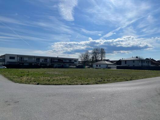 Grundstück zum Kauf 960.000 € 3.005 m² Grundstück Mattighofen 5230