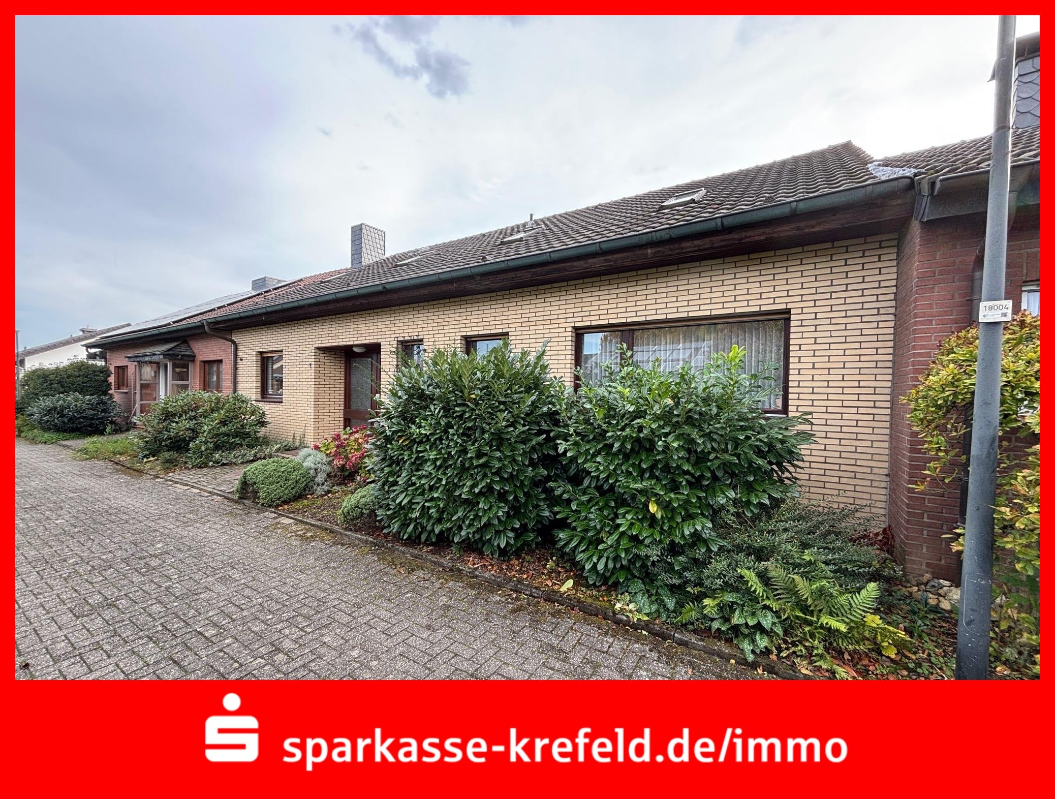 Reihenmittelhaus zum Kauf 329.000 € 3 Zimmer 120 m²<br/>Wohnfläche 465 m²<br/>Grundstück Brüggen Brüggen 41379