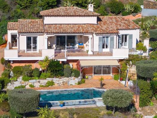 Einfamilienhaus zum Kauf 1.850.000 € 7 Zimmer 170 m² 1.650 m² Grundstück Sud Cavalaire-sur-Mer 83240