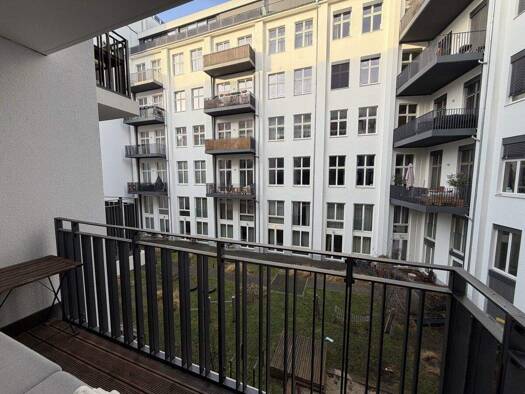 Wohnung zur Miete - Erstbezug 1.150 € 2 Zimmer 40,7 m² 2. Geschoss frei ab sofort Mitte Berlin 10179