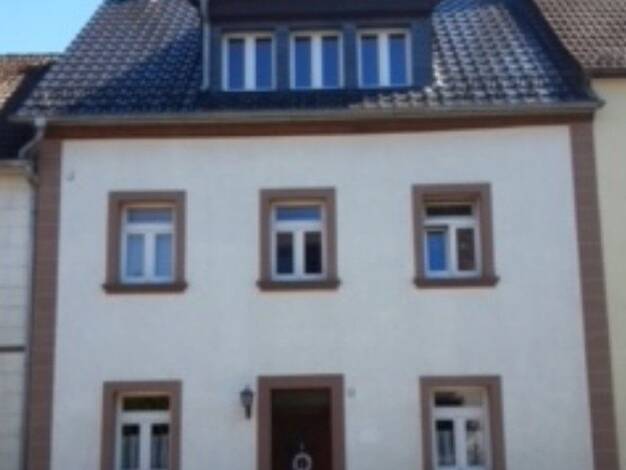 Reihenmittelhaus zur Miete 945 € 6 Zimmer 135 m² 194 m² Grundstück Schwammertstraße 14 Stadtkyll Stadtkyll 54589