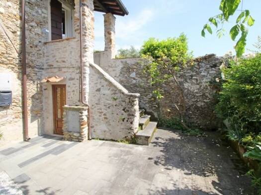 Rustico zum Kauf 329.000 € 3 Zimmer 70 m² 120 m² Grundstück Querceta 55047