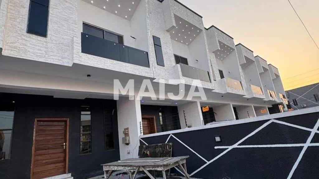 Doppelhaushälfte zum Kauf 101.150 € 5 Zimmer 220 m² Ajah Lagos Ikota 105102