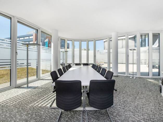 Bürofläche zur Miete provisionsfrei 2.847 € 45 m² Bürofläche Peter-Müller-Straße 3 Unterrath Stadtbezirk 6 40468