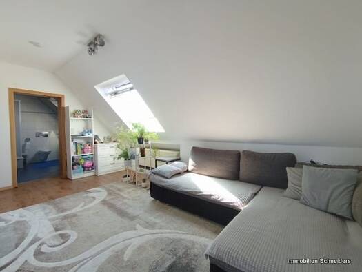 Wohnung zur Miete 390 € 2 Zimmer 52 m² 3. Geschoss frei ab sofort Straßburger Str. 48 Untermeiderich Duisburg 47137