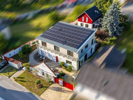 Haus zum Kauf 899.000 € 1.294 m² Grundstück Gattendorf 2474