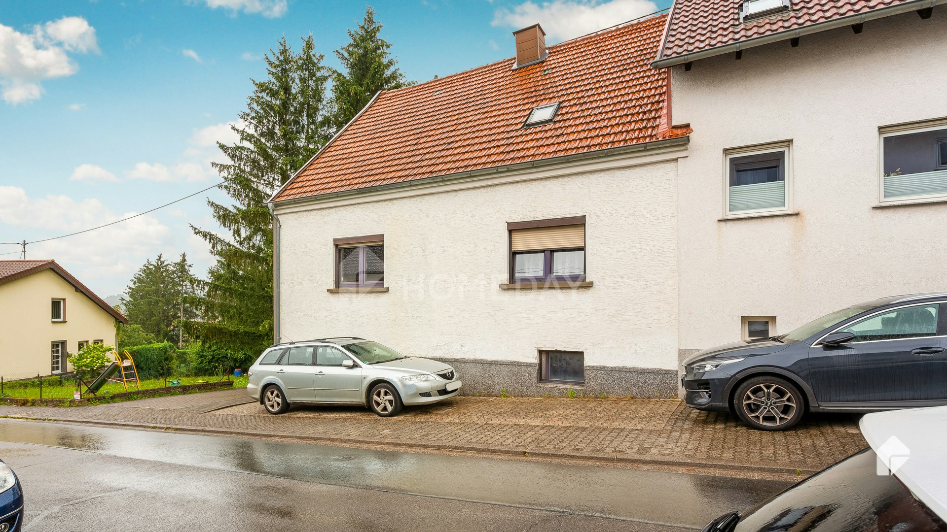 Doppelhaushälfte zum Kauf 299.000 € 9 Zimmer 188 m²<br/>Wohnfläche 1.964 m²<br/>Grundstück Hüttigweiler Illingen 66557