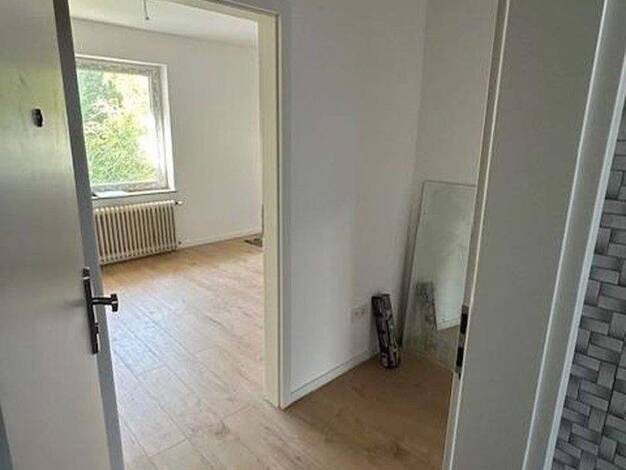 Studio zur Miete 900 € 1 Zimmer 37 m² 1. Geschoss frei ab 01.04.2026 Düppelstr. Deutz Köln 50679